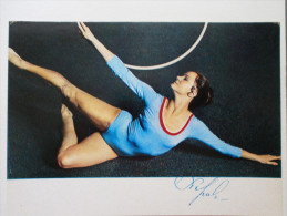 SOVIET SPORT. GYMNASTICS. GYMNAST  Lubov Paradieva. OLD Postcard 1972 - USSR - Gymnastique