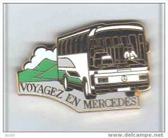 Pin´s  Automobile, Transport, BUS  MERCEDES  Cartouche  Grise  ARTHUS  BERTRAND - Arthus Bertrand