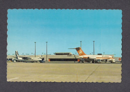 QUÉBEC - STE FOY - AÉROGARE QUÉBEC AIR TERMINAL - AIRPORT - AVIONS - PHOTO R.V. - Québec - Sainte-Foy-Sillery