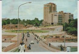 Niger :   NIAMEY  : Place    Kennedy Et  Gaouèye 1977 - Niger