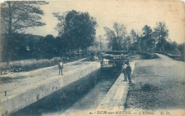 Delcampe - DUN SUR MEUSE L'ECLUSE AVEC PENICHE - Dun Sur Meuse
