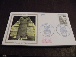 A4..PREMIER JOUR D´EMISSION..UNESCO.TEMPLE DE TIKAL..06 DECEMBRE 1986...PARIS...timbres. Collection.FDC - Non Classés