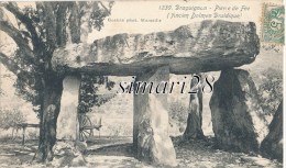 DRAGUIGNAN - N° 1239 - PIENNE DE FEE (ANCIEN DOLMEN DRUIDIQUE) - Dolmen & Menhirs