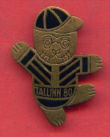 F366 / SPORT - Sailing Event Was Held In Tallinn, Estonia  -  1980 Summer XXII Olympics Games Moscow Russia Badge Pin - Vela