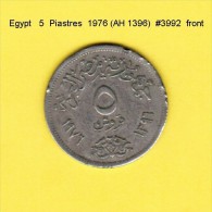 EGYPT    5  PIASTRES  1976 (AH 1396)  (KM # 451) - Aegypten