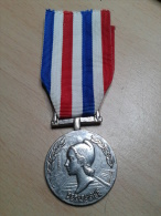 MEDAILLE D'HONNEUR DES CHEMINS DE FER  "1994" - Frankrijk