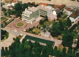 D29 / DEPT 95 CPSM 1970 SAINT OUEN L'AUMONE LA CLINIQUE DU PARC RUE DES CAPUCINS VUE AERIENNE - Saint-Ouen-l'Aumône