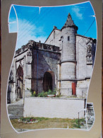 52 - POISSONS - Le Portail De L´ Eglise Saint-Aignan. - Poissons