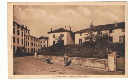 ESPELETTE - Place Du Poids Public - 1932 - Espelette