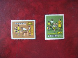 République De Chine:timbres N°731 Et 732 (YT) Neufs Avec Charnière - Neufs