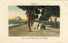 EGYPTE - Avenue Des Pyramides De Gizeh - 2 Scans - Pyramides