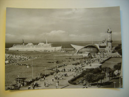 Germany: Rostock - Warnemünde - Fährschiff Der DR "Warnemünde" An Der Mole, Konsum-Gaststätte "Teepott"  - 1970s Unused - Rostock