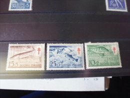 TIMBRE DE FINLANDE YVERT N° 426.428** - Unused Stamps