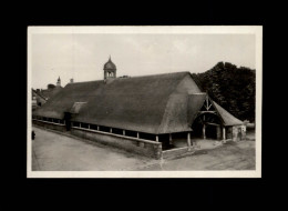 56 - LE FAOUËT - Les Halles - Faouët