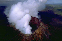 (N61-083 )  Vulkan Volcano Volcan Volcán Vulkanen , PRE-STAMPED CARD, Postal Stationery - Vulkane