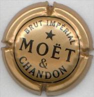 CAPSULE-CHAMPAGNE MOET & CHANDON N°224-or Foncé - Moet Et Chandon