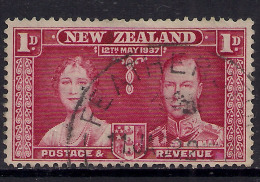 NEW ZEALAND 1937 KGV1 1d CORONATION USED STAMP SG 599. ( T781 ) - Usati