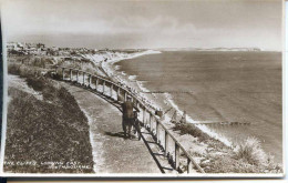 DORSET - BOURNEMOUTH - SOUTHBOURNE - THE CLIFFS LOOKING EAST RP Do414 - Bournemouth (tot 1972)