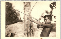 TIR A L'ARC-INDE-JEUNE CHASSEUR OURSON-INDIA - Archery