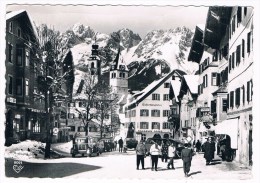 Ö-1876   KITZBÜHL : Stadtplatz Mit Kaisergebirge - Kitzbühel