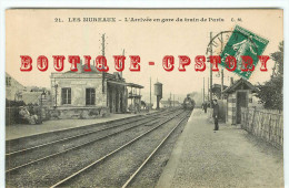 78  LES MUREAUX < GARE Et ARRIVEE Du TRAIN De PARIS < BAHNHOF < RAILWAY < DOS SCANNE - Les Mureaux