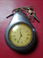 MONTRE A GOUSSET EN ARGENT (AVANT 1900) AVEC CLEFS - Horloge: Zakhorloge