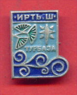 F916 / Chernoluchye - Omsk Region.-  Irtysh Campsite -  Kazakhstan Kasachstan - Russia Russie - Badge Pin - Alpinismo, Escalada