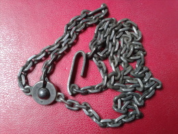 TRES ANCIENNE CHAÎNE EN ARGENT POUR MONTRE A GOUSSET - Necklaces/Chains