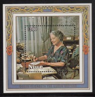 Niue MNH Scott #479 Souvenir Sheet $3 Queen Mother Writing Letter - 85th Birthday - Niue