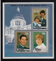 Niue MNH Scott #B55 Souvenir Sheet Of 3 Different Prince Charles And Lady Diana - Royal Wedding - Niue