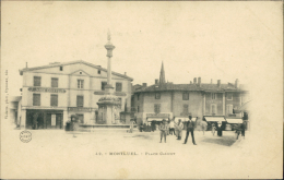 01 MONTLUEL / Place Carnot / - Montluel