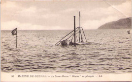 Marine De Guerre - Le Sous-marin "Otarie" En Plongée - Sous-marins