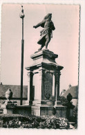 62 BERTINCOURT MONUMENT AUX MORTS 1957 - Bertincourt