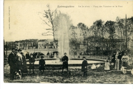 Labruguiere Le Jet D'eau Des Victoires Et Le Pont - Labruguière