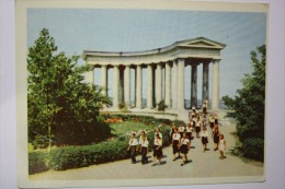 USSR PROPAGANDA.  Pioneer Movement  ( Communist Party Scouting) -  - Old PC 1965 - ODESSA PIONEER'S PALACE ROTONDA - Parteien & Wahlen
