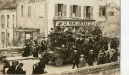 CORBEIL ESSONNES (91) Carte Photo Rue De Paris Fete Camion Décoré Belle Animation - Corbeil Essonnes