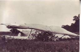 Carte Photo D´un AVION ACCIDENTE - G-1E ? S-1S ? - D5 - Ongevalen