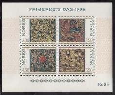 Norway MNH Scott #1046 Sheet Of 4 Scrolls - Carvings - Stamp Day - Unused Stamps