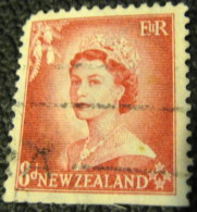 New Zealand 1954 Queen Elizabeth II 8d - Used - Ongebruikt