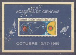 Cuba: Yvert N° BF 26**; MNH; Année Internationale Du Soleil Calme; Espace; Voir Le Scan - Blocs-feuillets