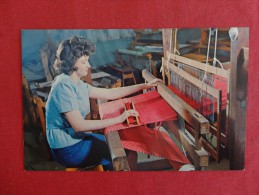 - Missouri >  Students Learn Art Of Weaving 2 Mile South  Branson Not Mailed      Ref 1235 - Branson