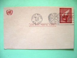 United Nations - New York 1957 FDC Stamped Postcard - 4c - Air Mail Wing - Cartas & Documentos