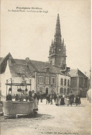 56 PLUVIGNER La Grande Place Le Puits En Fer Forge - Pluvigner