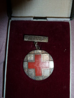 Red Cross Medal Slovenia Yugoslavia - Otros & Sin Clasificación