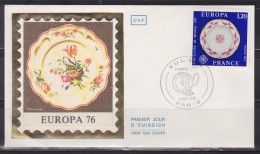 = Enveloppe Europa 1er Jour N°1878 Porcelaine De Sèvres, Assiette, Paris 8 Mai 1976 - 1976