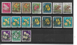 VRAC / NOUVELLE-ZELANDE / Lot De 23  Timbres Oblitérés Avec  Doublons  (theme Fleurs) - Colecciones & Series