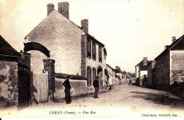 89. Yonne : Cheny  . Une Rue . - Cheny