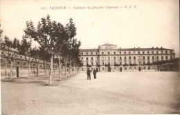 MILITARIA . VALENCE ( 26) Intérieur Du Quartier Chareton - Casernes