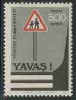 Turkey Turquie Turkei 1977 Mi 2438  YT 2211 Sc 2088 ** “Children Crossing” + Sign / Verkehrszeichen, Fußgängerüberweg - Unfälle Und Verkehrssicherheit