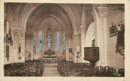 REUGNY INTERIEUR DE L'EGLISE - Reugny